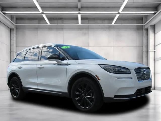 2022 Lincoln Corsair Standard