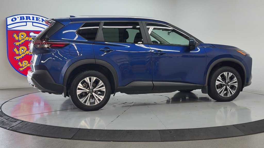 Used 2023 Caspian Blue Metallic Nissan SV image 4