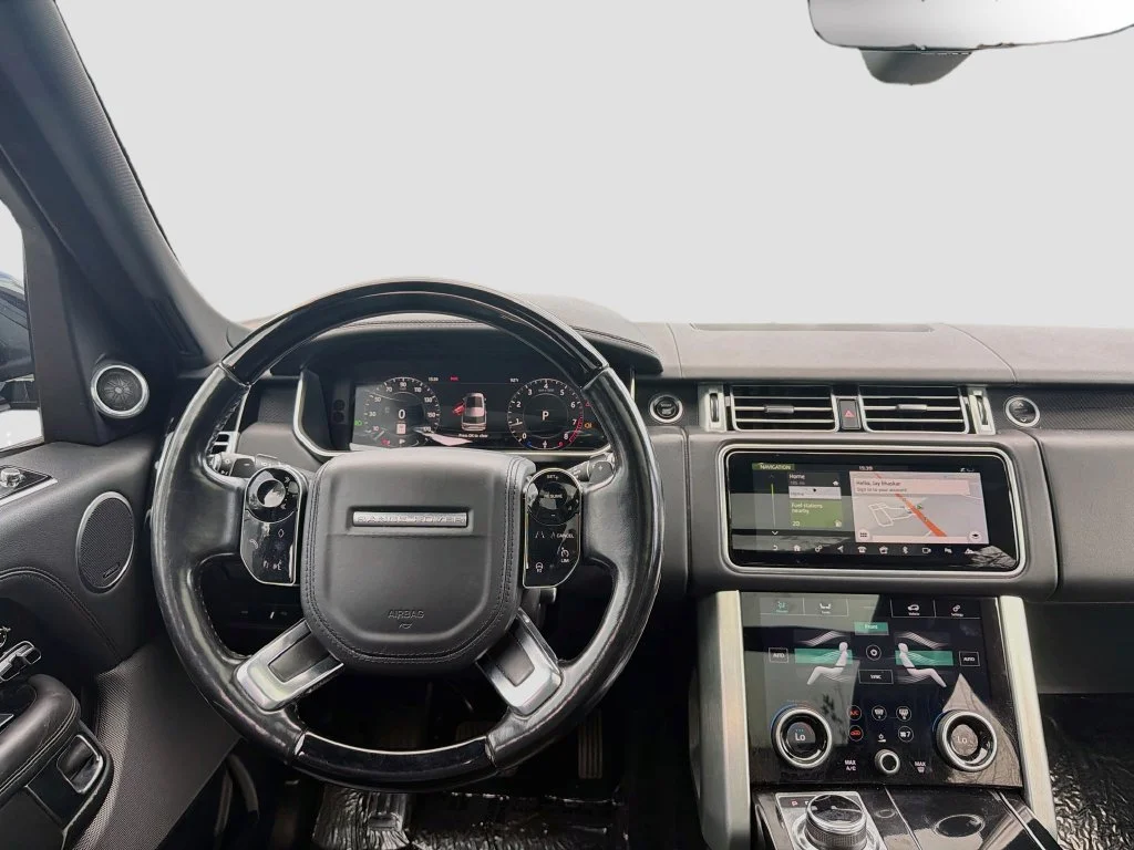 Used 2020 Black Land Rover HSE image 24