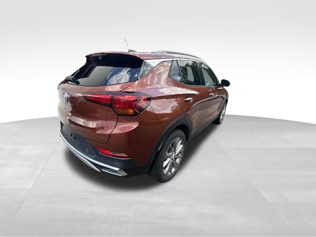 Used 2020 Brown Buick Essence image 7