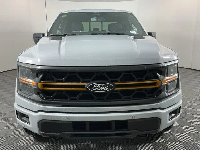 Certified Used 2025  Ford Tremor image 2
