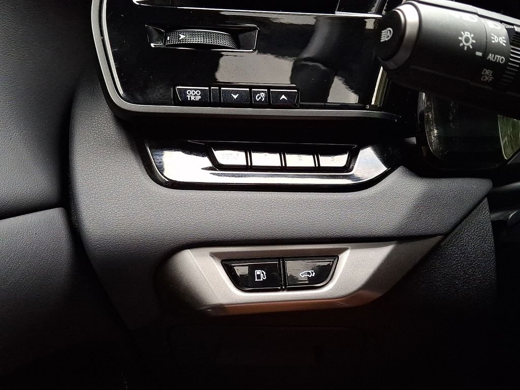 Used 2024 White Lexus 350 Premium Plus image 26