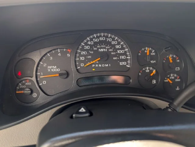Used 2006 Gray Chevrolet LT image 20