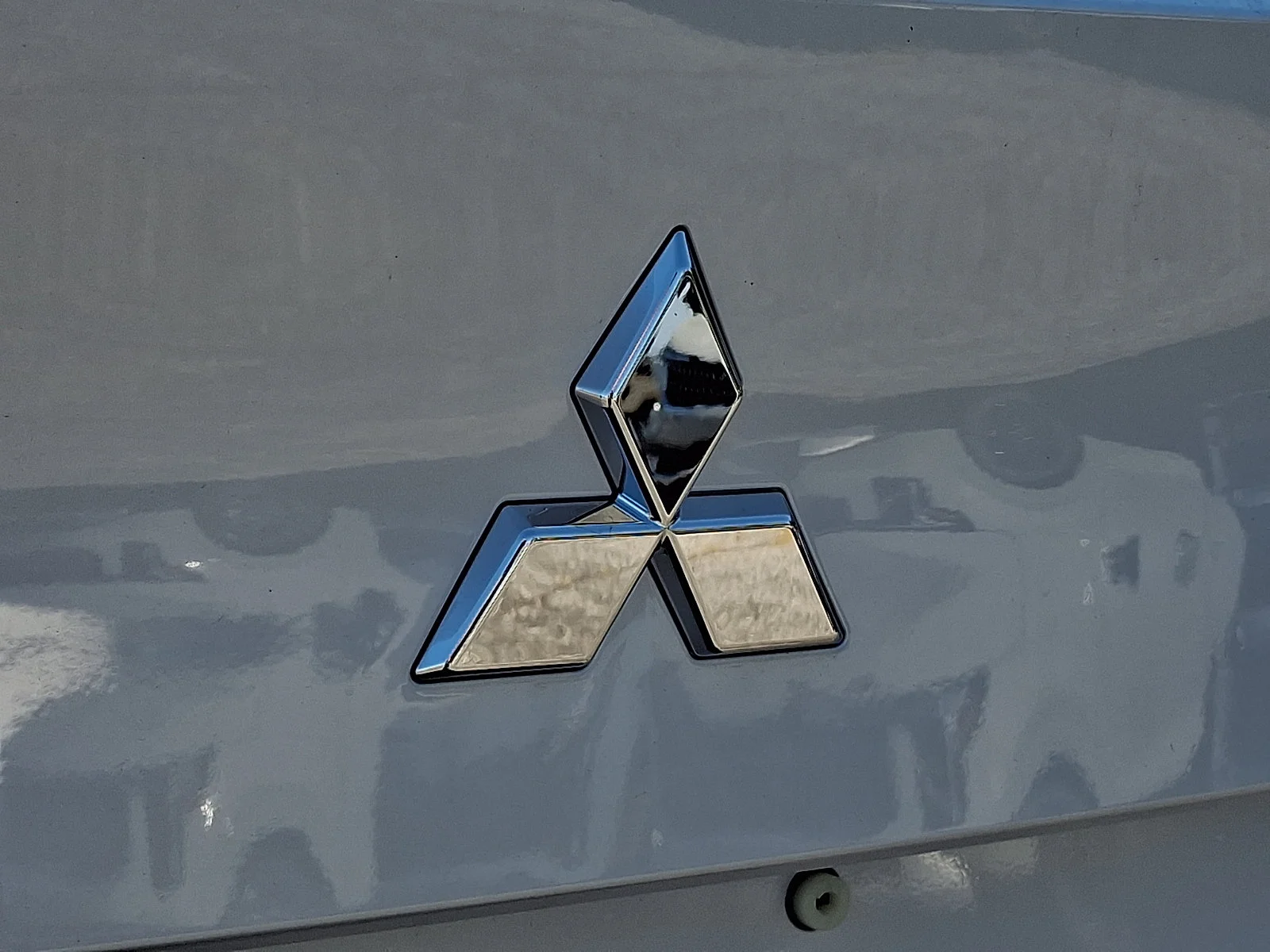 New 2026 White Mitsubishi ES image 21