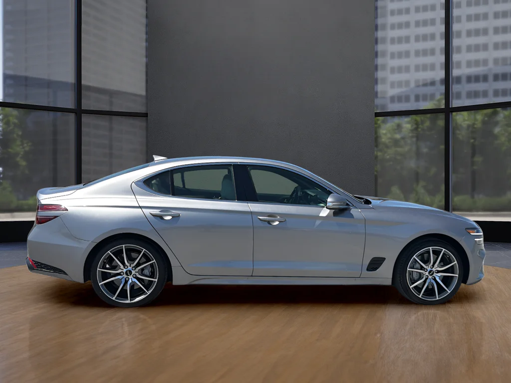 Used 2025 Silver Genesis 2.5T image 16
