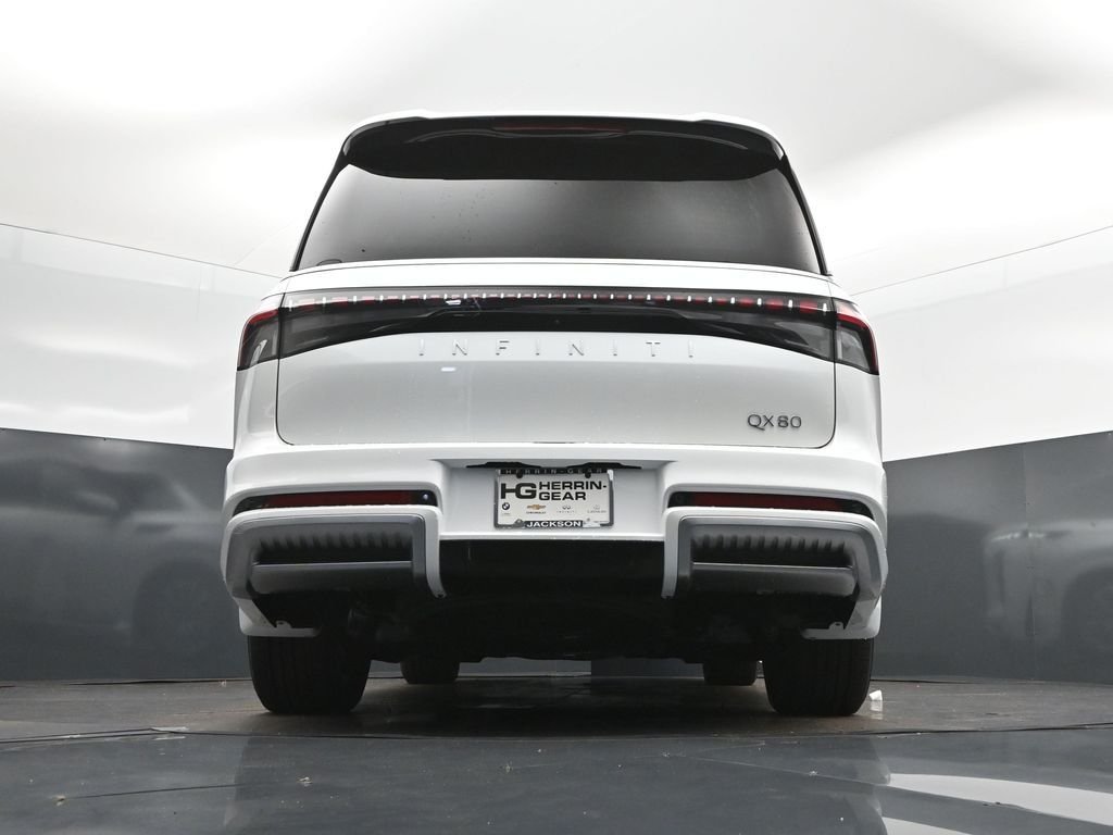 New 2027 RADIANT WHITE INFINITI Luxe 2WD image 37