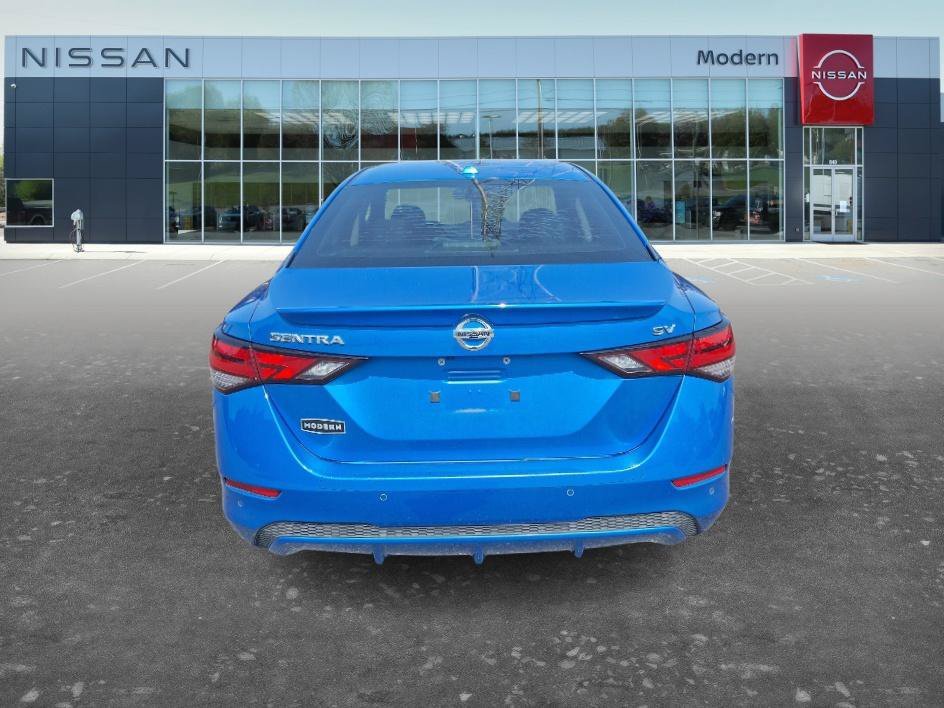 Used 2020 Electric Blue Metallic Nissan SV image 25