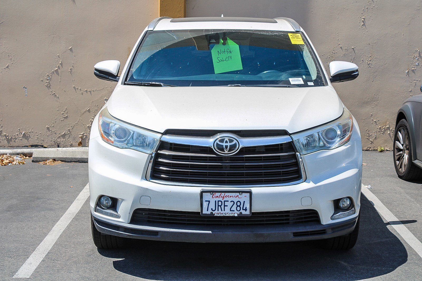 Used 2014 Blizzard Pearl Toyota Limited Platinum image 2