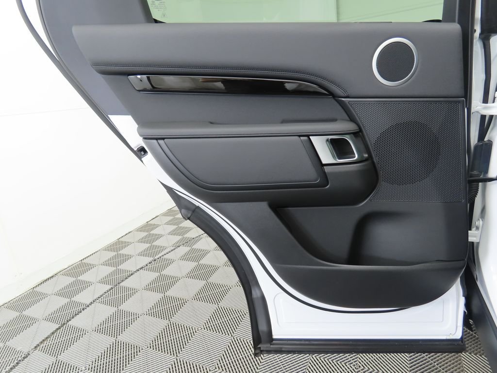 Used 2025 Fuji White Land Rover S image 28