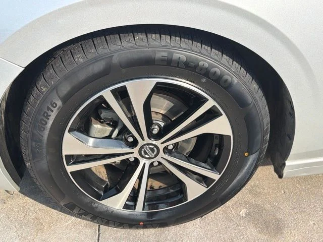 Used 2023 Silver Nissan SV image 10