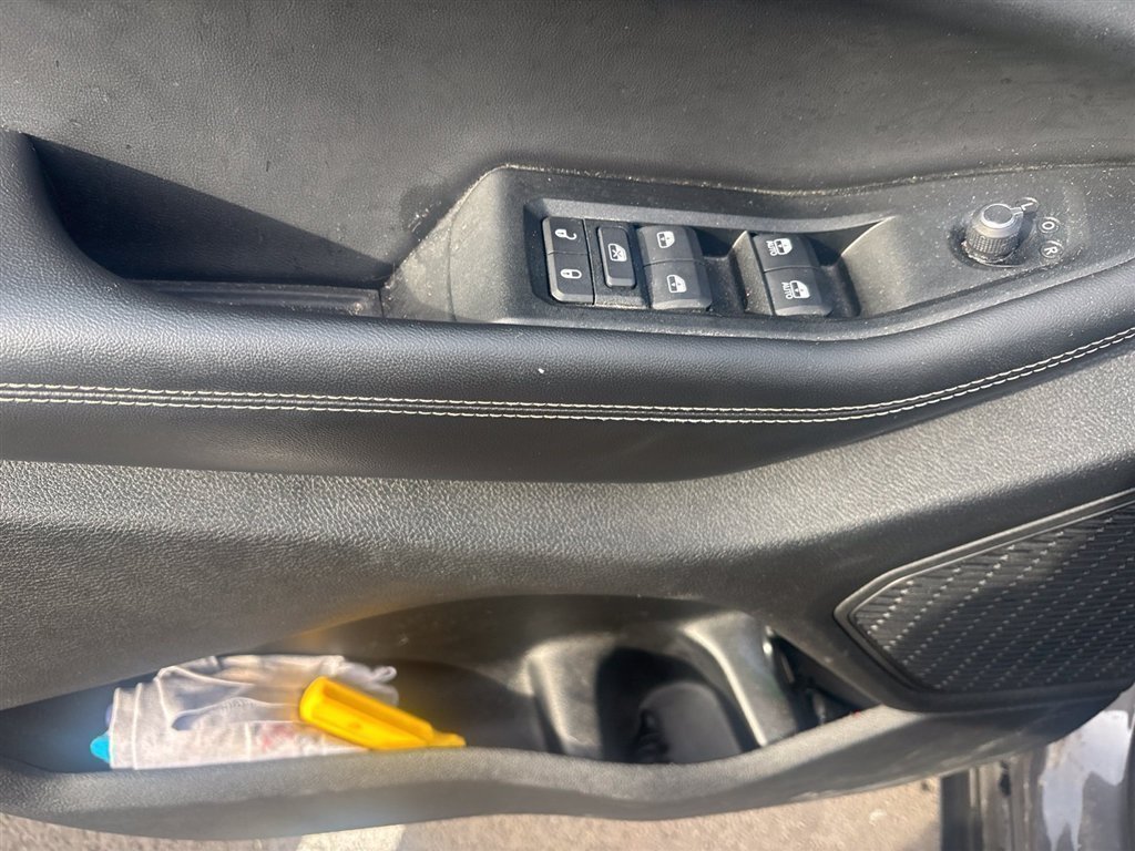 Used 2023 Gray Jeep Laredo image 25