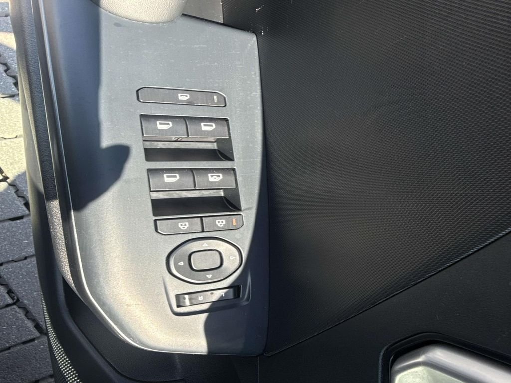 Used 2026 Gray Kia LXS image 17