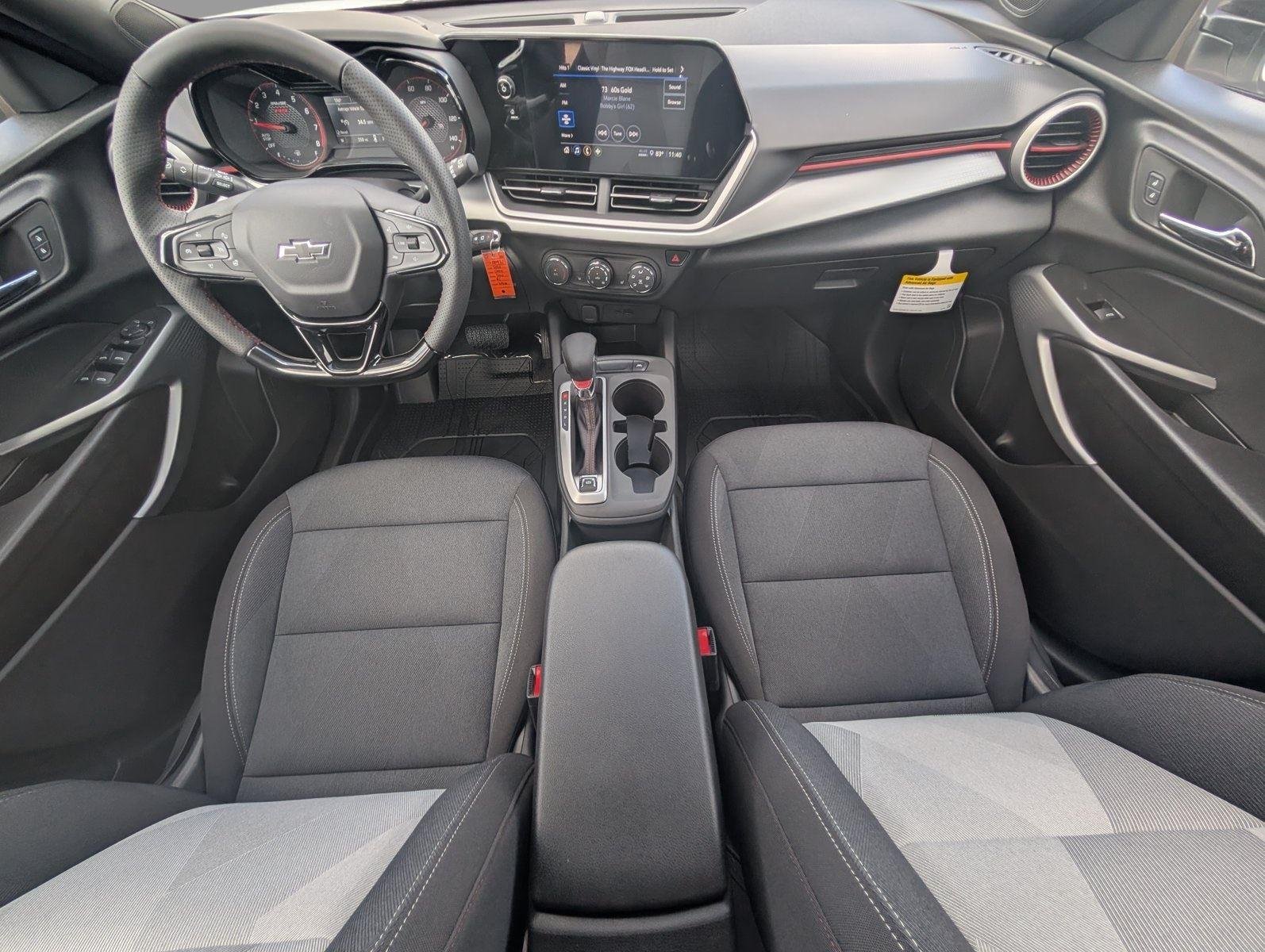 2026 Chevrolet Trax RS - Photo 31
