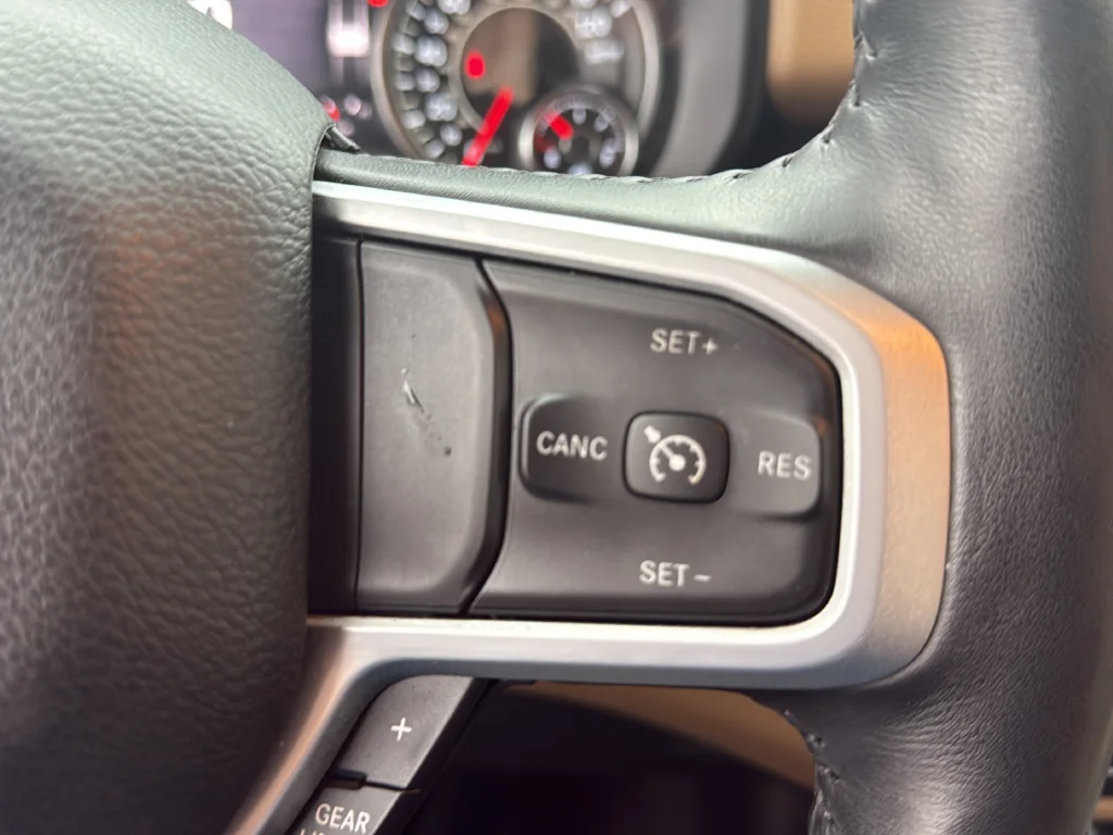 Used 2020 Red Ram Big Horn/Lone Star image 17