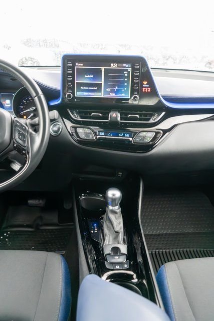 Used 2022 Red Toyota XLE image 32