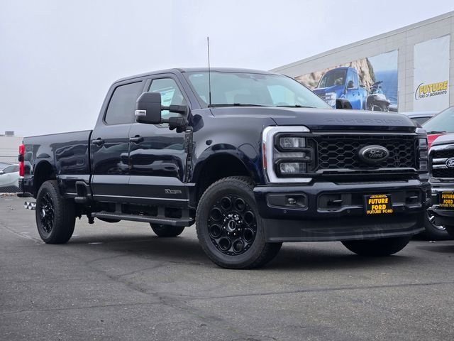 2025 Ford F-350SD Lariat