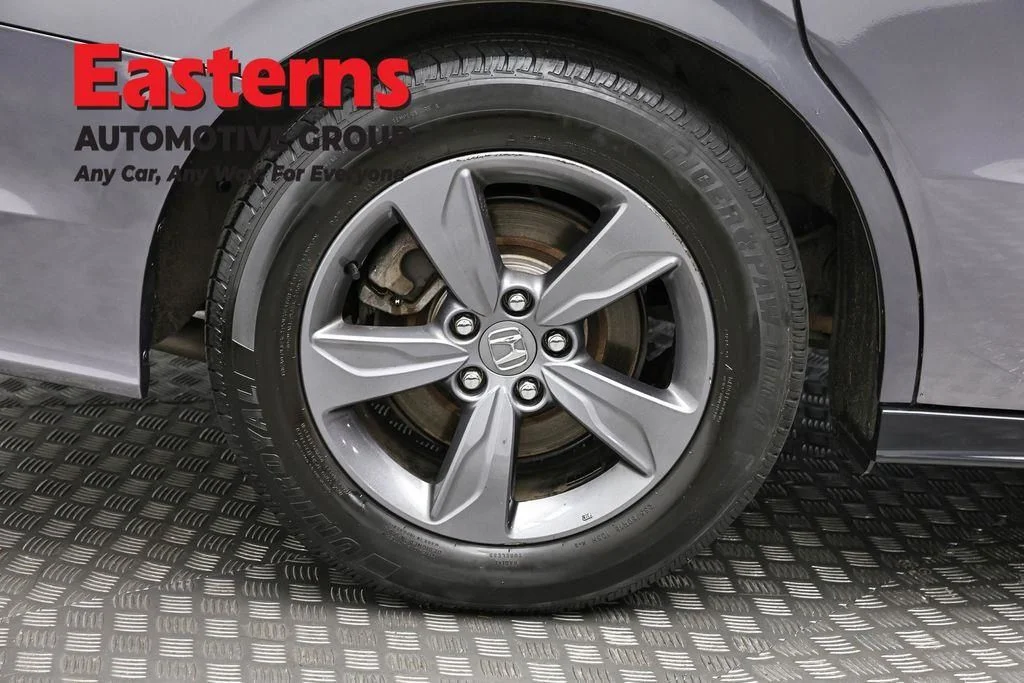 Used 2022 Gray Honda EX image 31