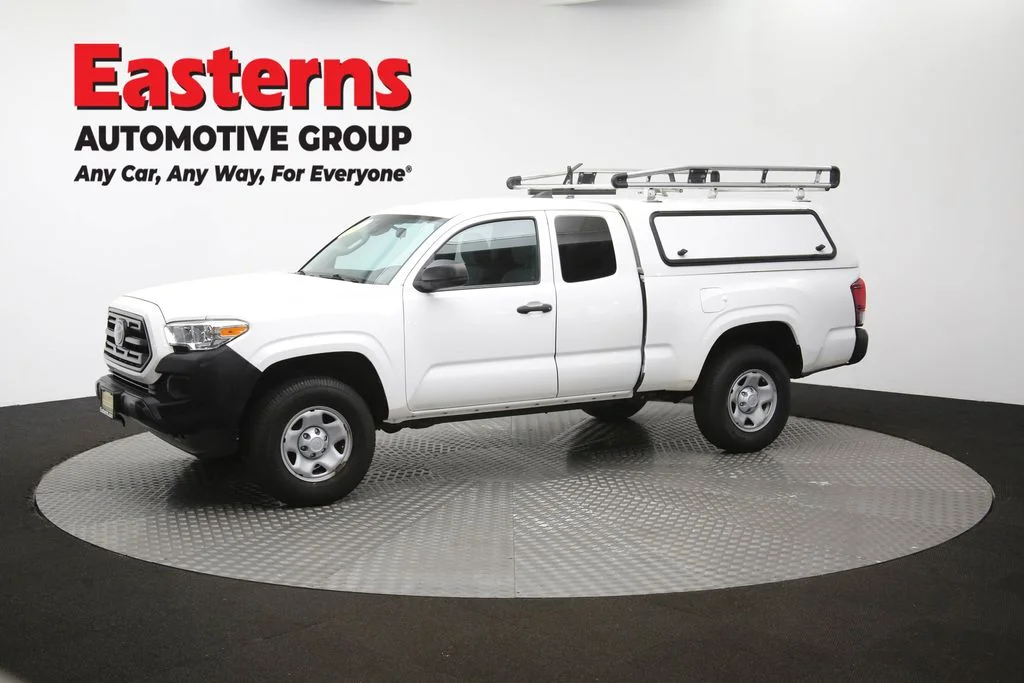 Used 2019 White Toyota SR image 55