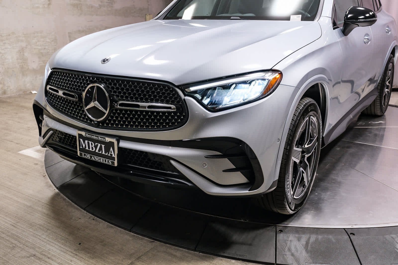 Certified Used 2026 Cirrus Silver Metallic Mercedes-Benz GLC 300 image 11