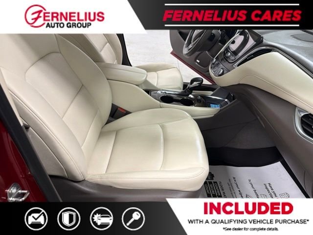Used 2024 Red Chevrolet LT image 27