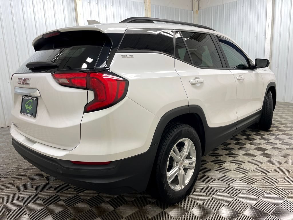 2021 GMC Terrain SLE - Photo 17