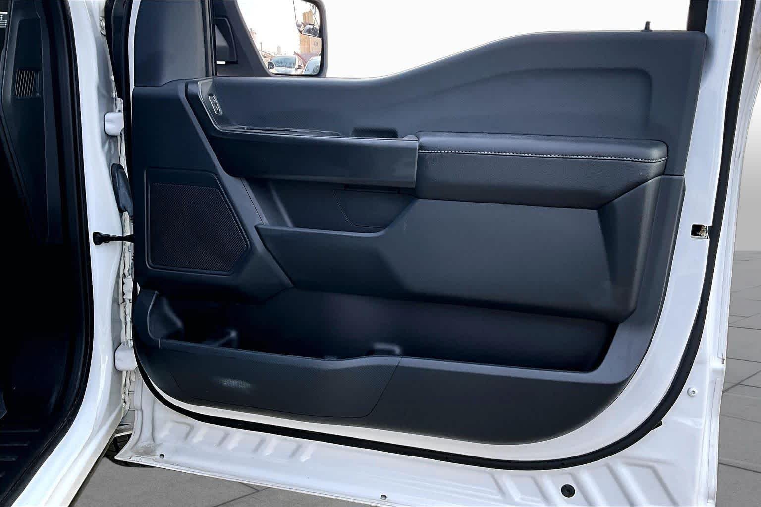 Certified Used 2022 Oxford White Ford XL image 23