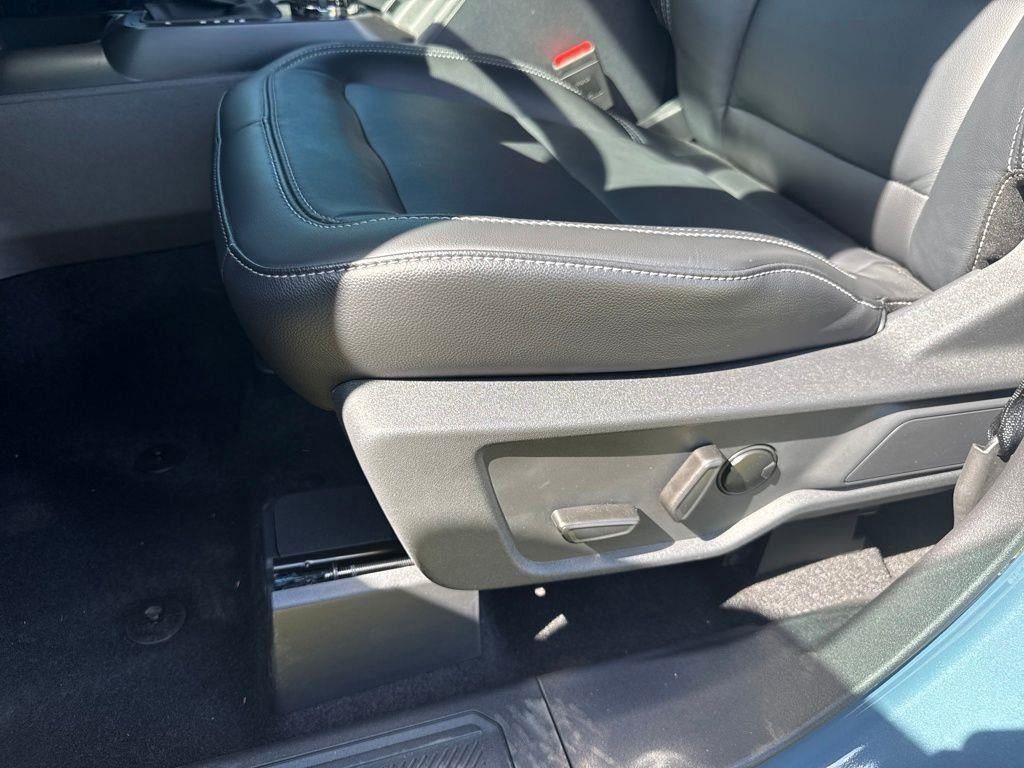 2025 Ford Bronco 4-Door Outer Banks - Photo 13