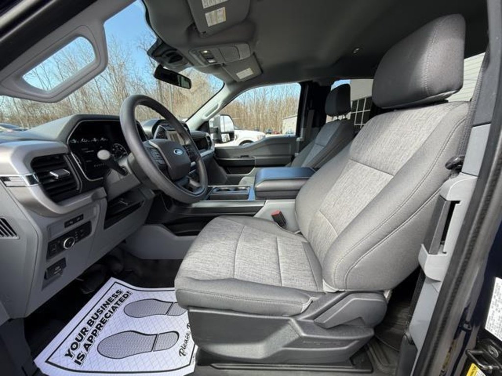 2022 Ford F-150 XL - Photo 12