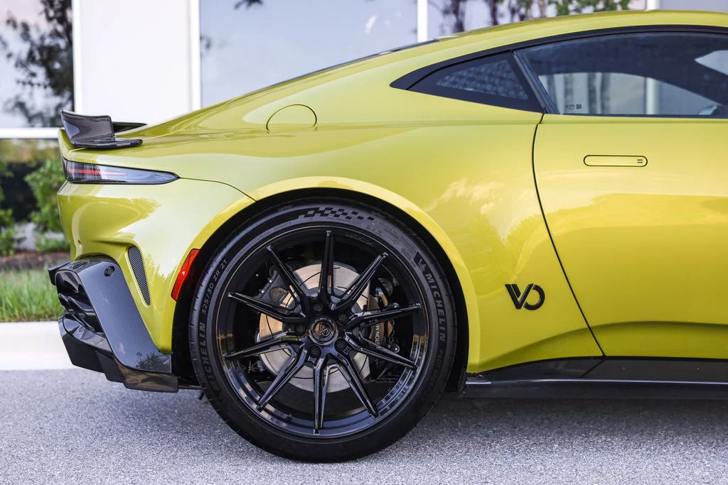 Used 2025 Yellow Aston Martin Base image 20