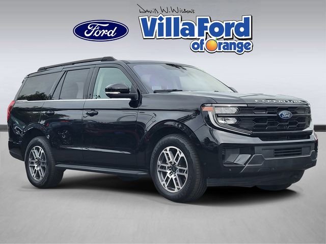 2025 Ford Expedition Active's photo
