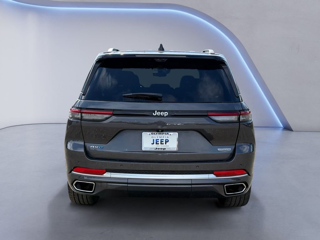 Used 2023 Gray Jeep Summit Reserve 4xe image 5