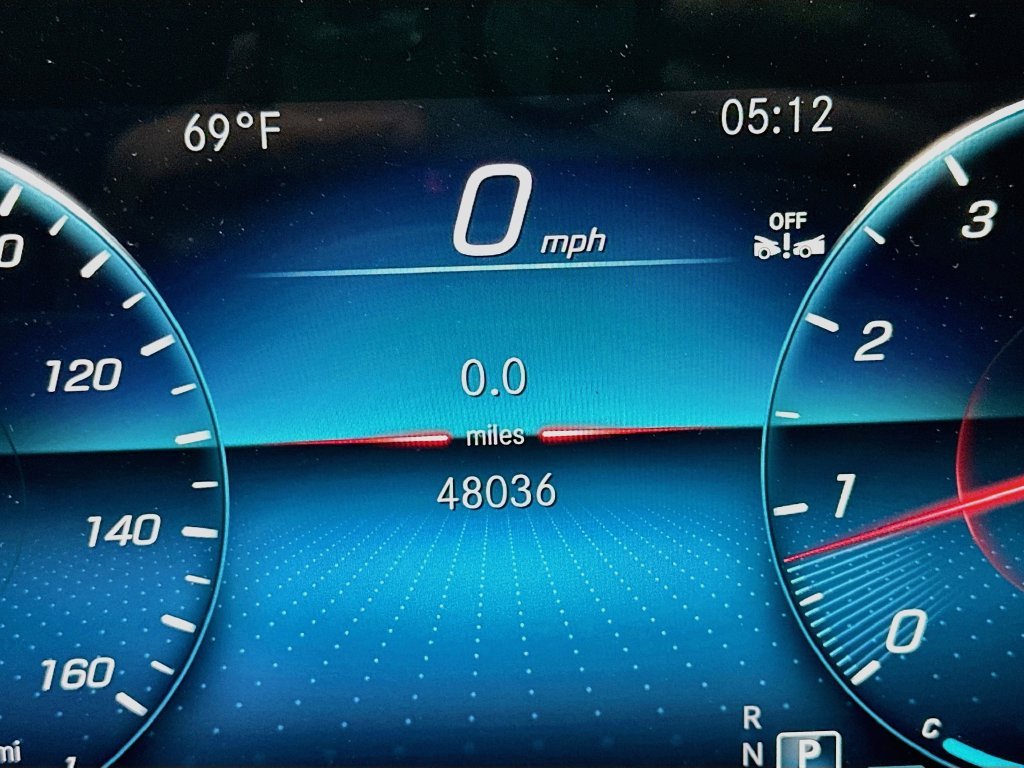 Certified Used 2021 White Mercedes-Benz GLE 350 image 12
