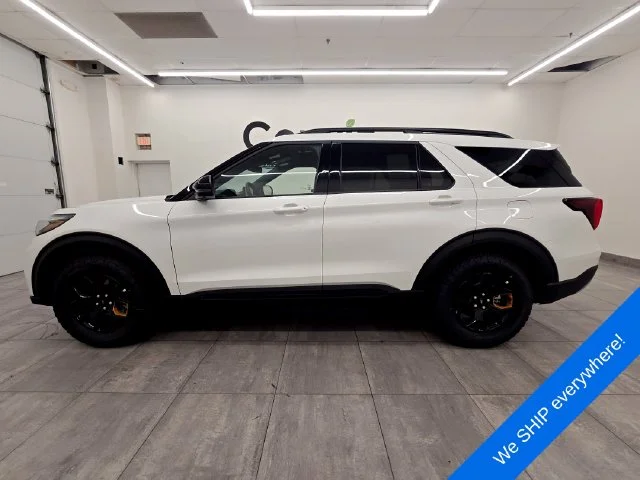 New 2026 Star White Metallic Tri-Coat Ford Tremor® image 2