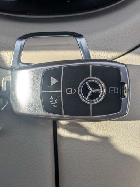 Used 2018 Black Mercedes-Benz E 300 image 34