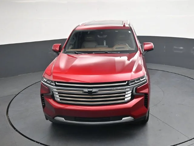 Used 2021 Red Chevrolet High Country image 29