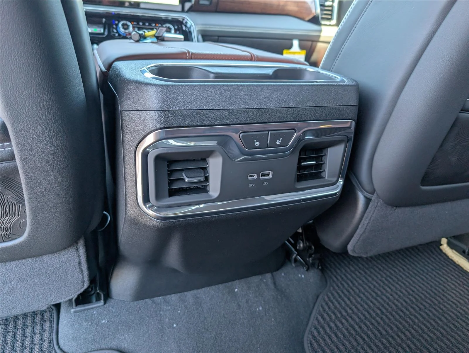 New 2026 Sterling Metallic GMC Denali Ultimate image 35