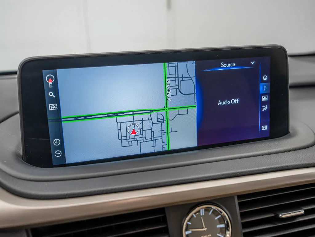 Certified Used 2022 CAVIAR Lexus 350L image 33