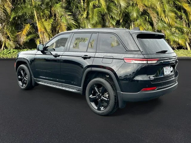 Certified Used 2023 Black Jeep Limited image 8
