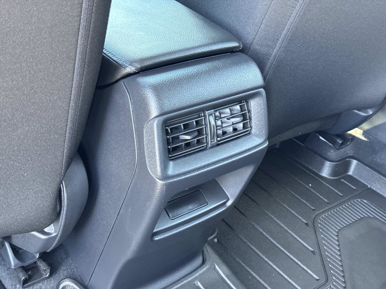 2025 Honda CR-V LX - Photo 27