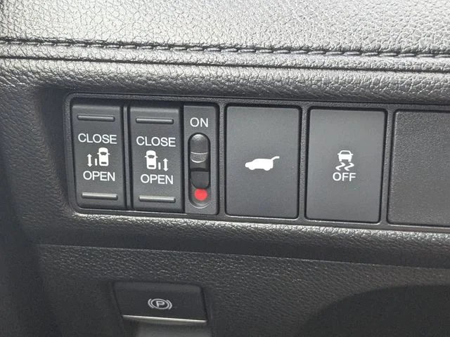 Certified Used 2025 Black Honda Sport-L image 27