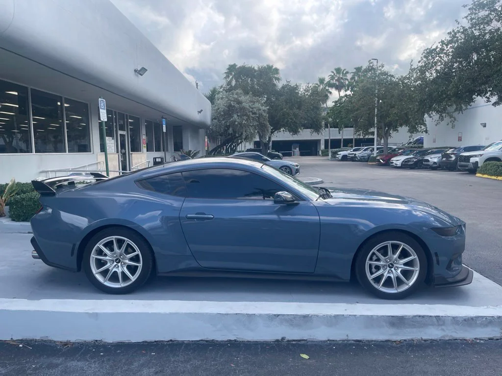 Used 2025 Blue Ford EcoBoost image 4