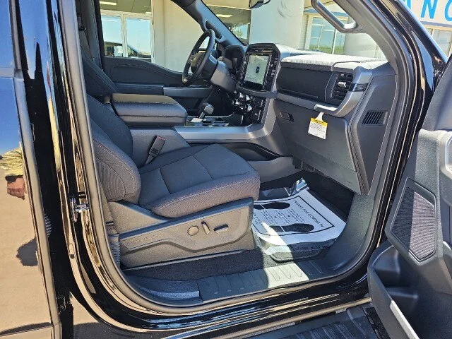 New 2026 Agate Black Metallic Ford XLT image 33