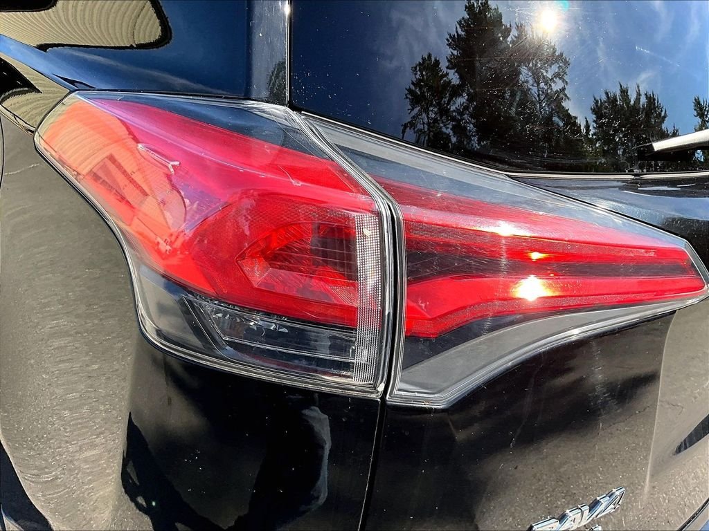 Used 2017 Black Toyota LE image 33
