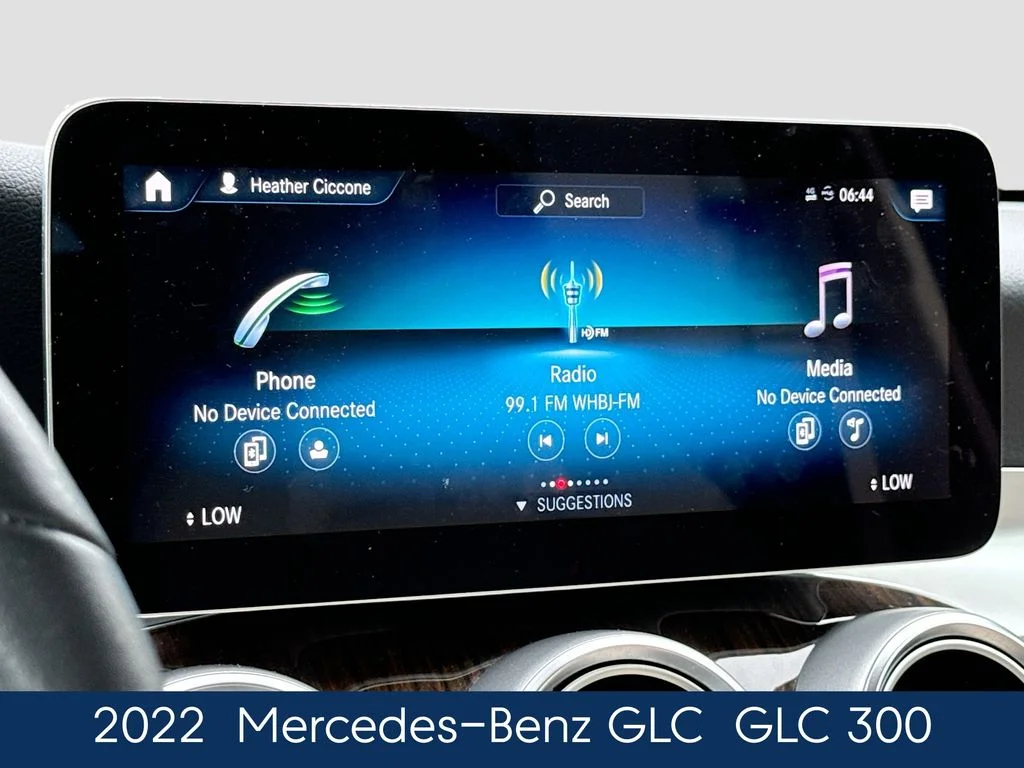 Used 2022  Mercedes-Benz GLC 300 image 30