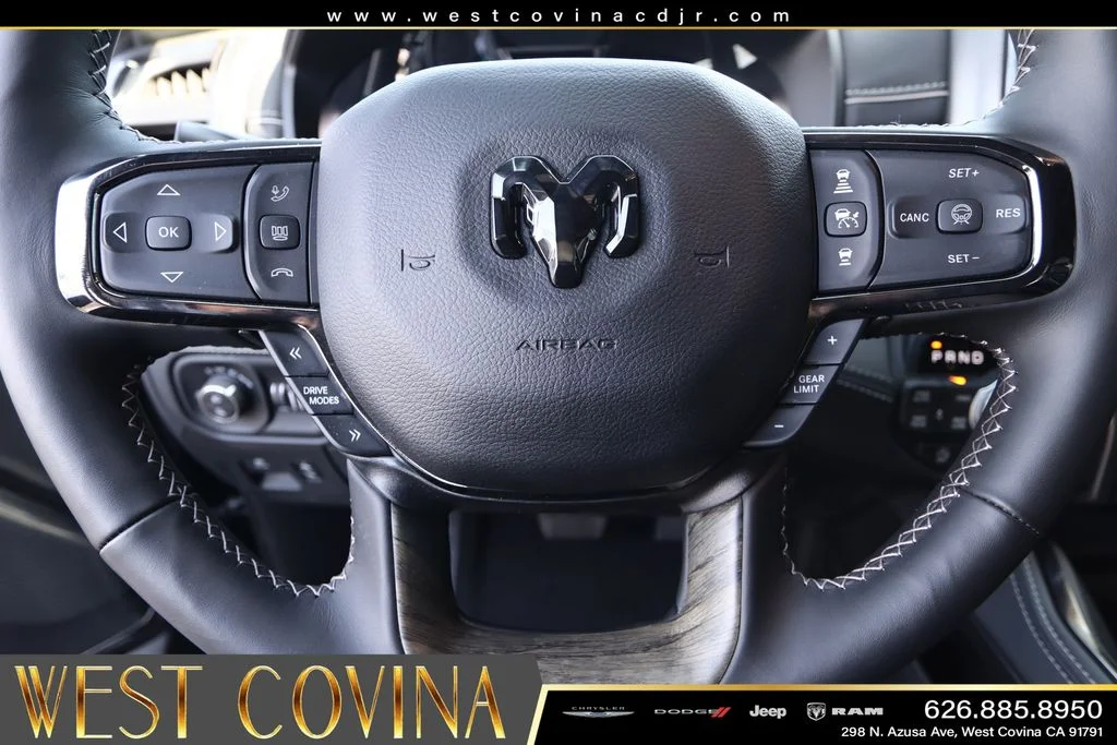 New 2025 Diamond Black Crystal Pearl-Coat Exterior Paint RAM Limited image 23
