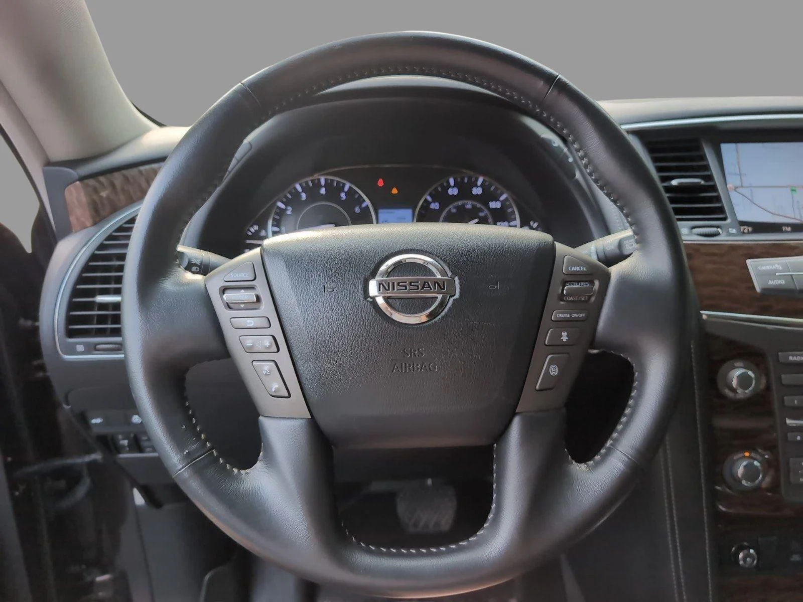 Used 2018 Mocha Almond Nissan Platinum image 27