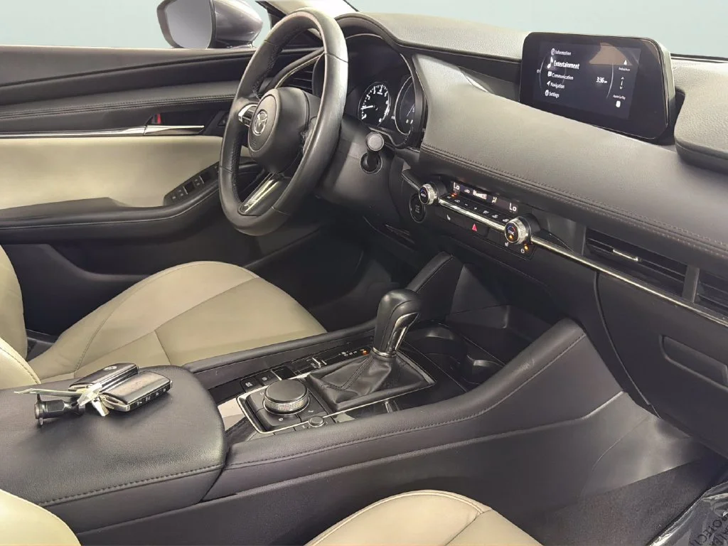 Used 2024 Gray Mazda 2.5 S Preferred image 37