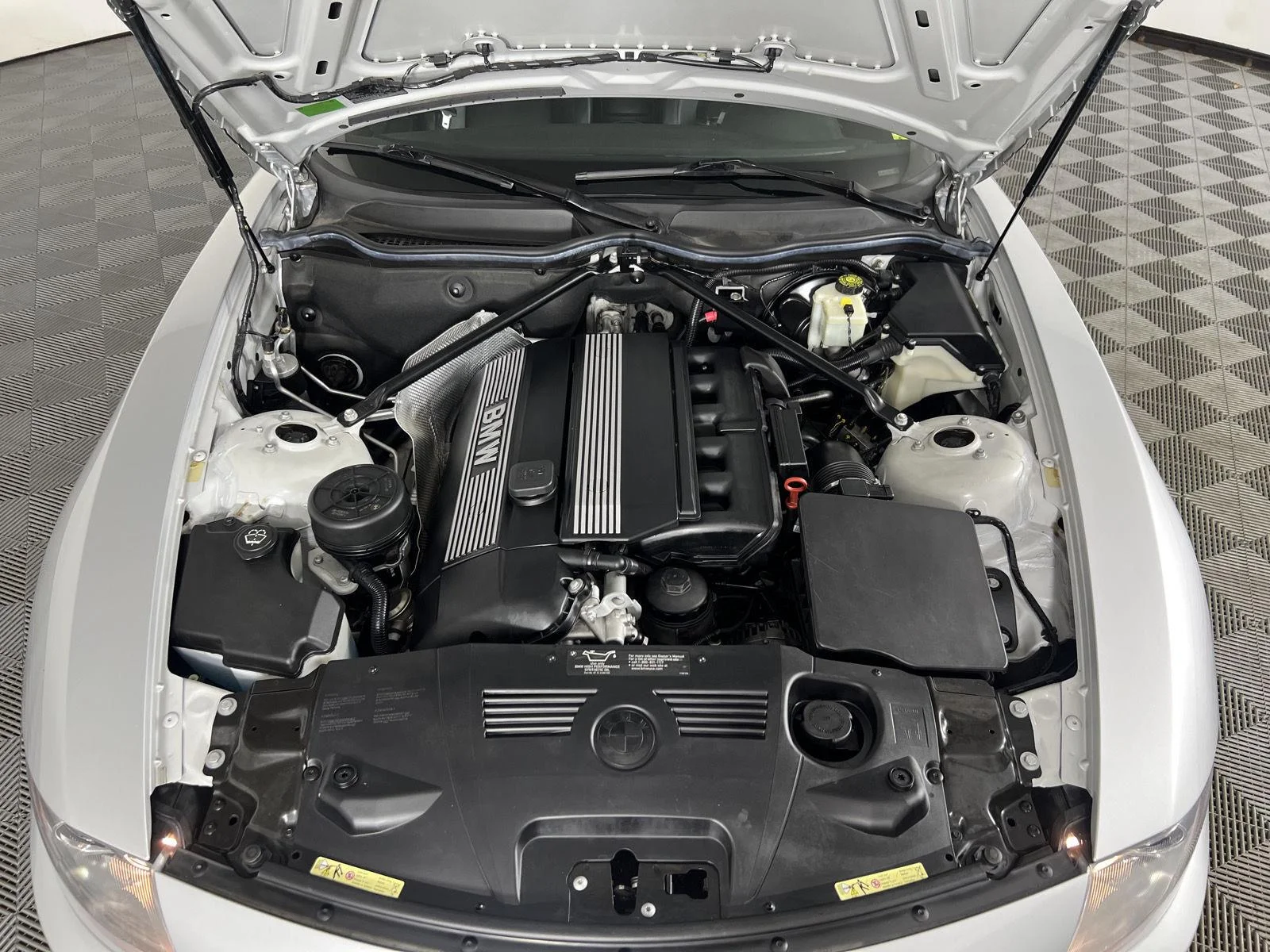 Used 2003 Gy BMW 3.0i image 14