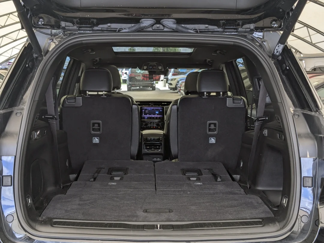 Certified Used 2025 Black Jeep Limited - - 4x4 - Luxury Tech II - Black Pkg - Command View Sunroof - Leather & More! image 33