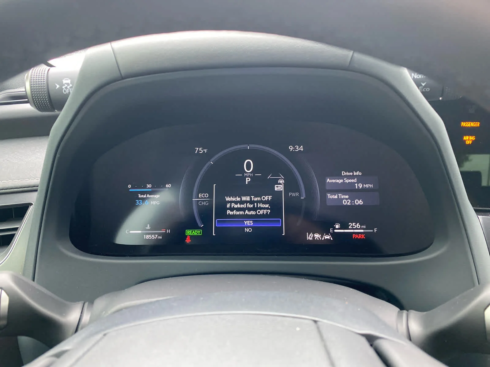 Used 2025  Lexus UX 300h image 12